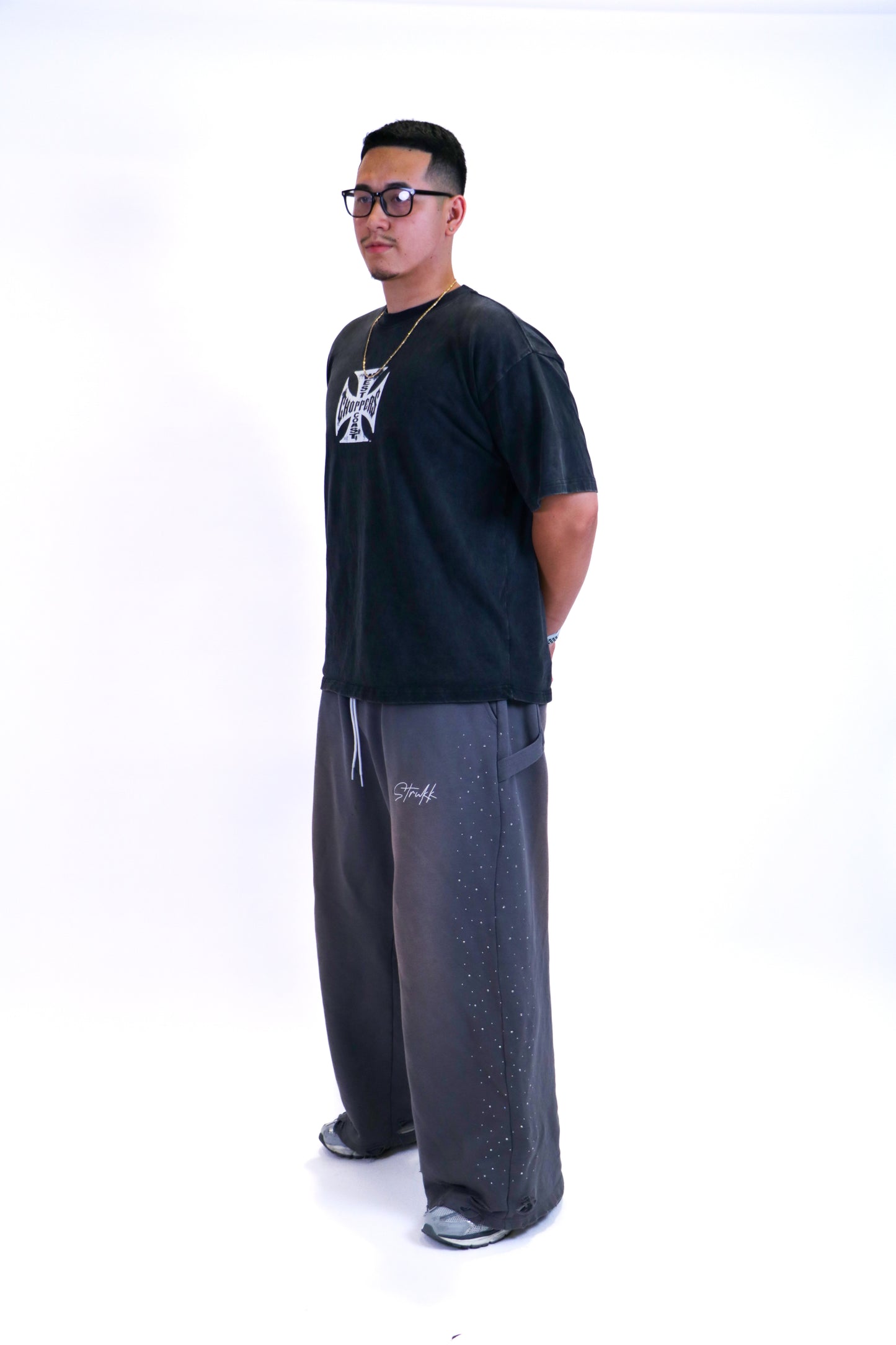 GREY POPSTAR SWEATS